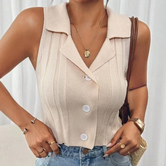 Collared Cream Button-Up Women's Top - Picture 2 of 8